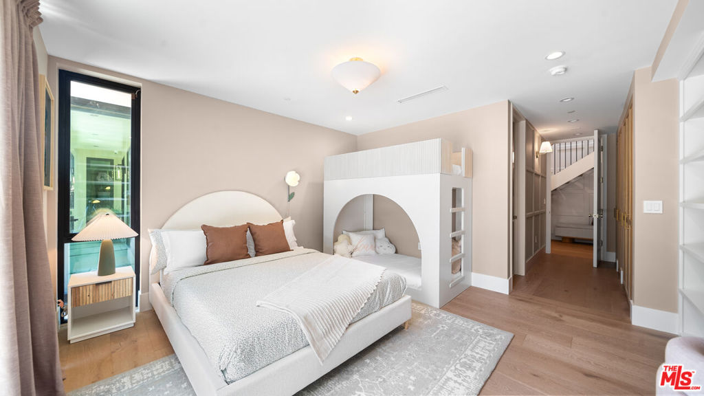 MLS #25618615 image #13