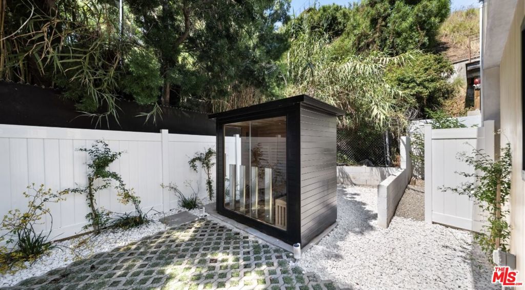 MLS #25618615 image #35