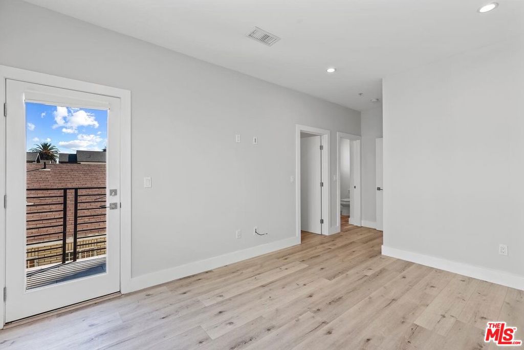 MLS #25618617 image #10