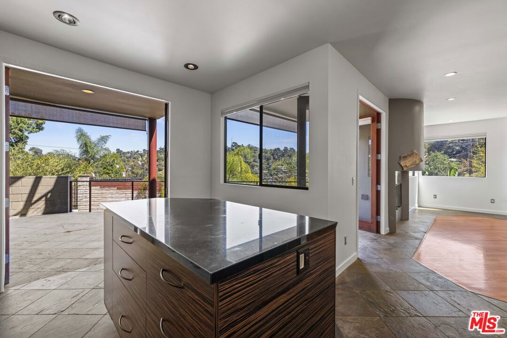 MLS #25618623 image #20