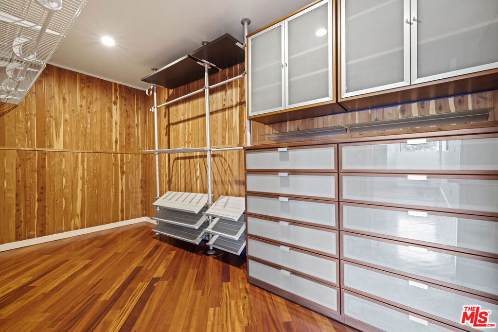 MLS #25618623 image #32