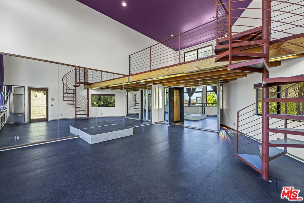 MLS #25618623 image #43