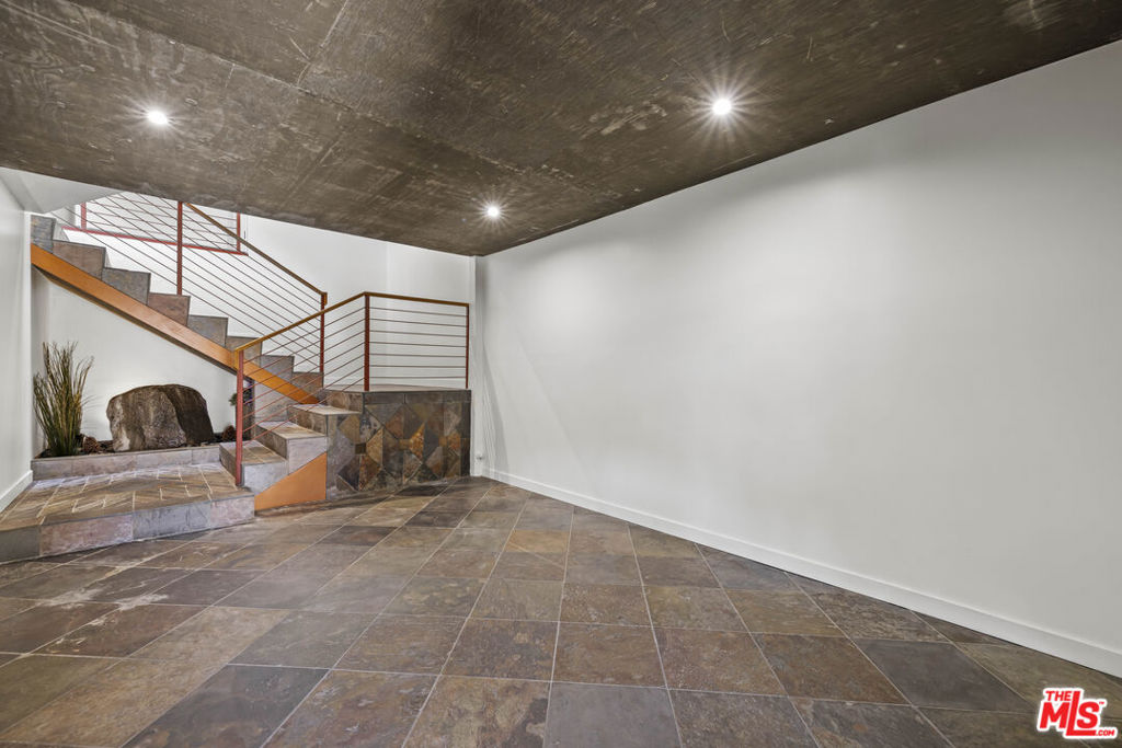 MLS #25618623 image #61