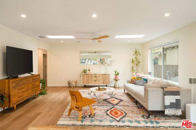 MLS #25618637 image #2