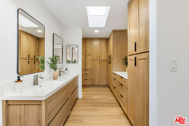 MLS #25618645 image #21