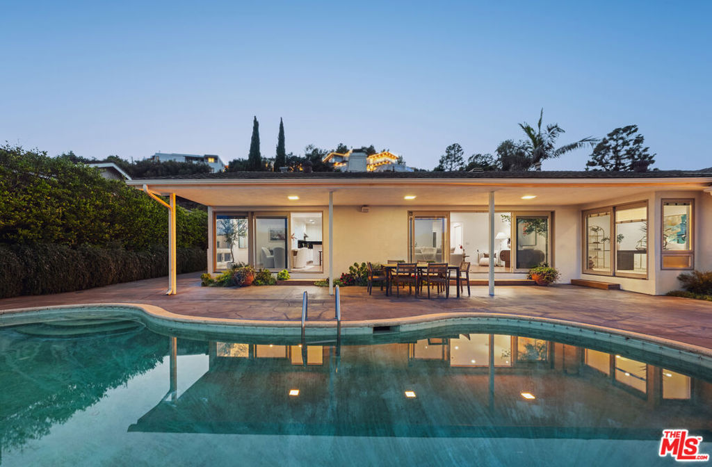 MLS #25618651 image #0