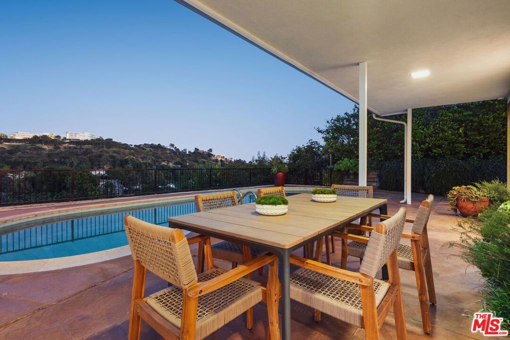 MLS #25618651 image #30