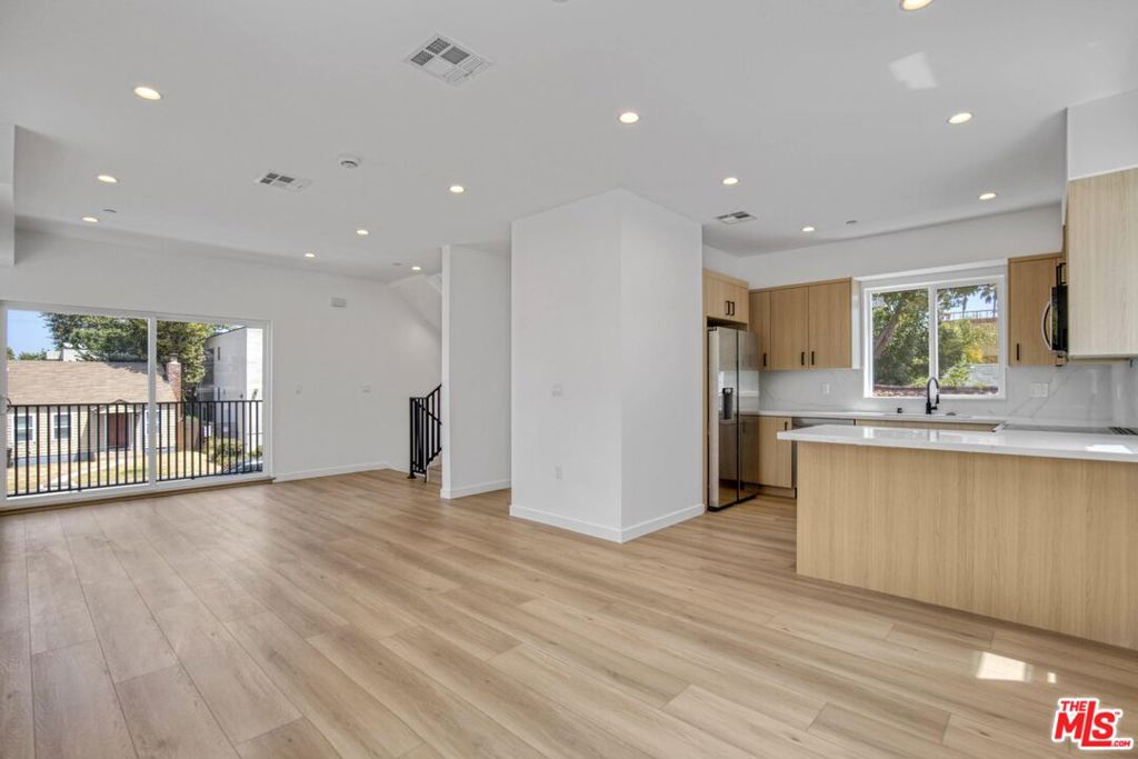 MLS #25618669 image #12