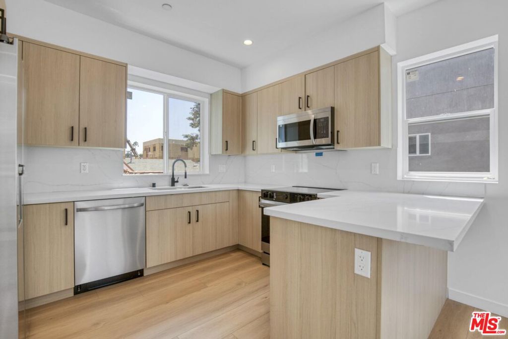 MLS #25618669 image #14