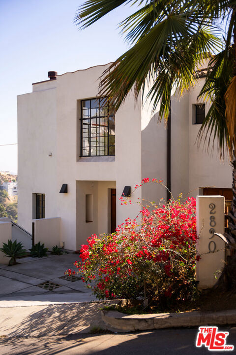 MLS #25618673 image #1