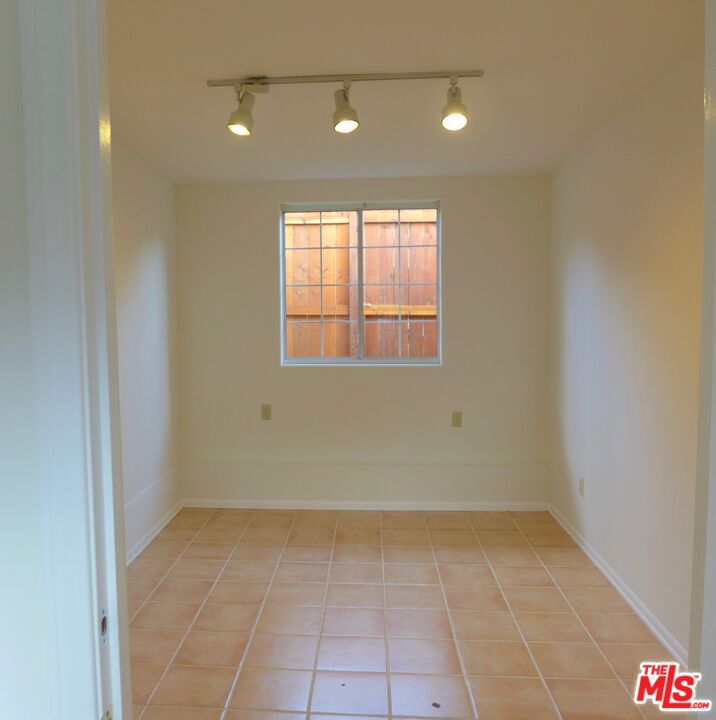 MLS #25618677 image #14