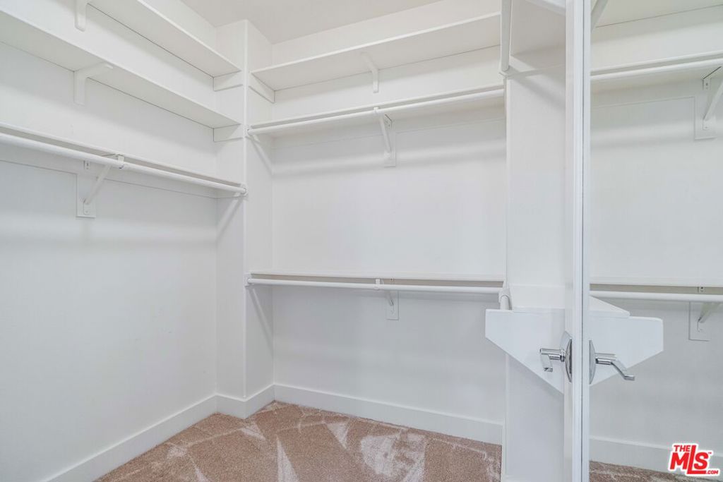 MLS #25618755 image #18