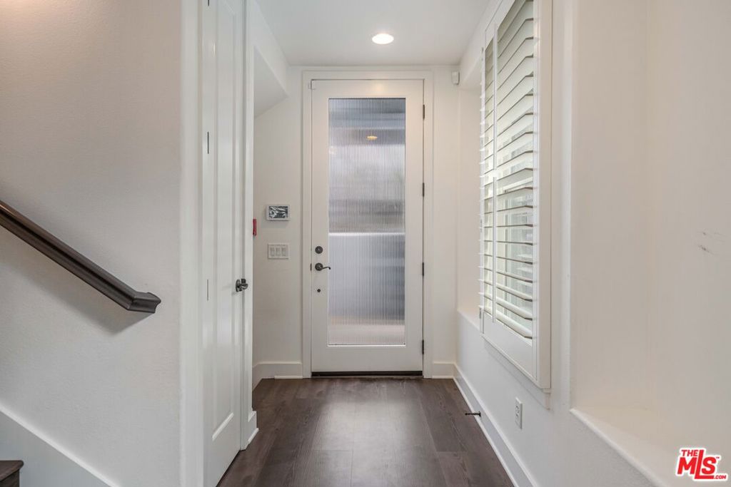 MLS #25618755 image #3