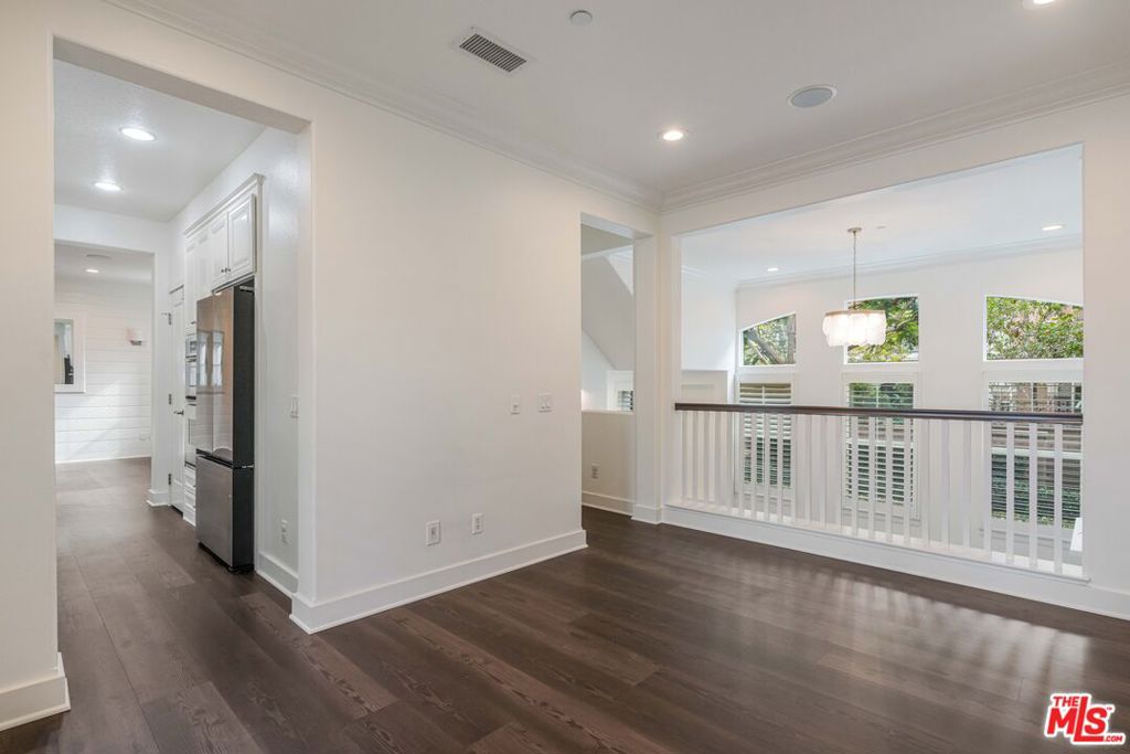 MLS #25618755 image #9