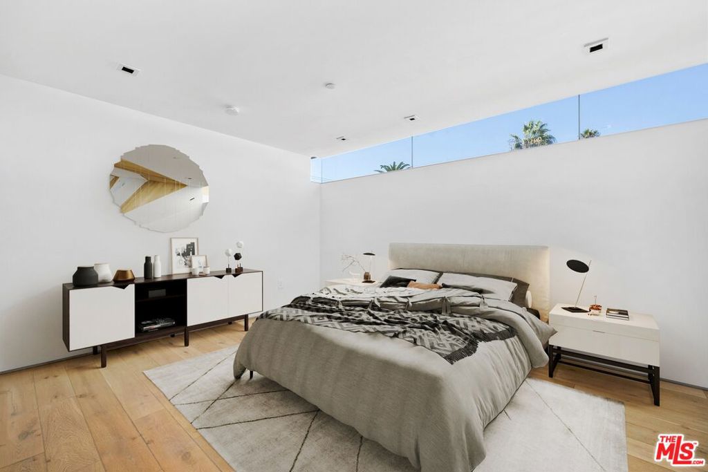 MLS #25618759 image #11