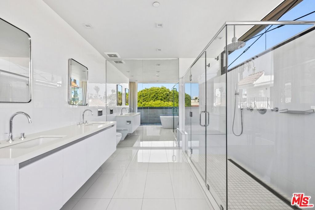 MLS #25618759 image #8