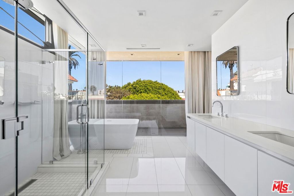 MLS #25618759 image #9