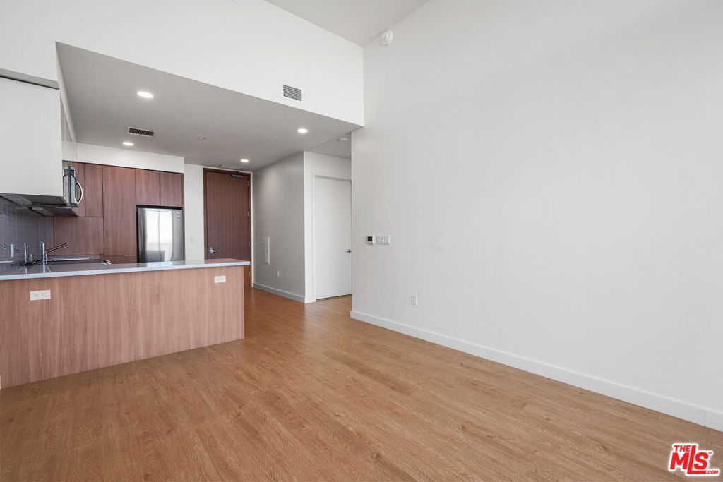 MLS #25618775 image #4