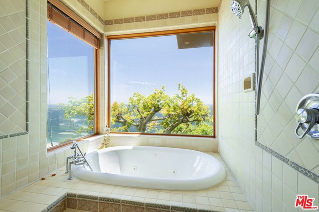 MLS #25618799 image #16