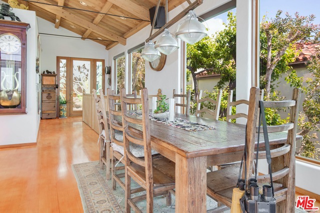 MLS #25618799 image #2