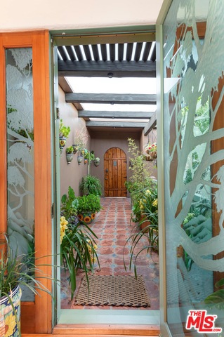 MLS #25618799 image #5