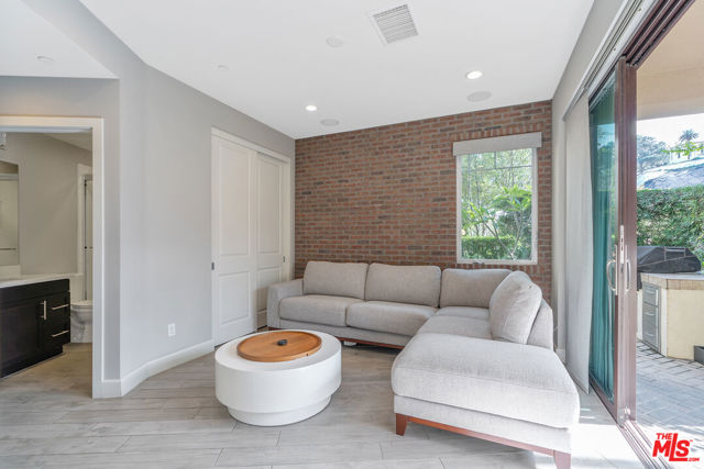 MLS #25618825 image #12