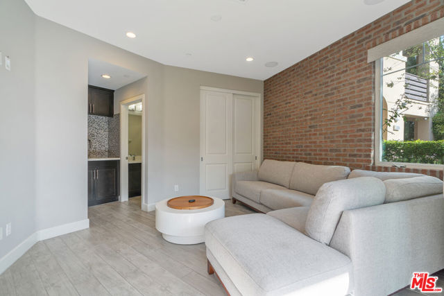 MLS #25618825 image #13