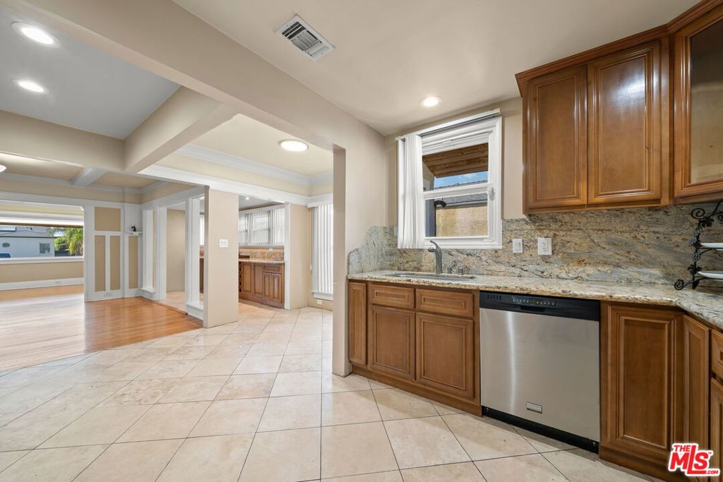 MLS #25618835 image #11