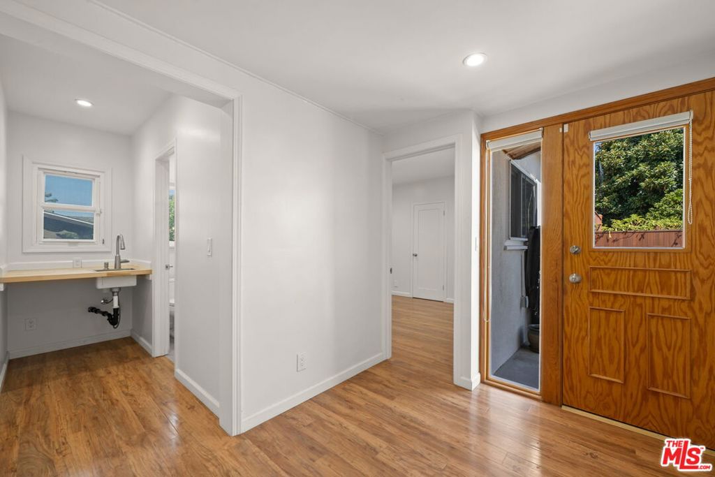 MLS #25618835 image #25