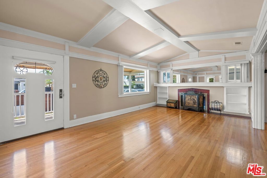 MLS #25618835 image #3