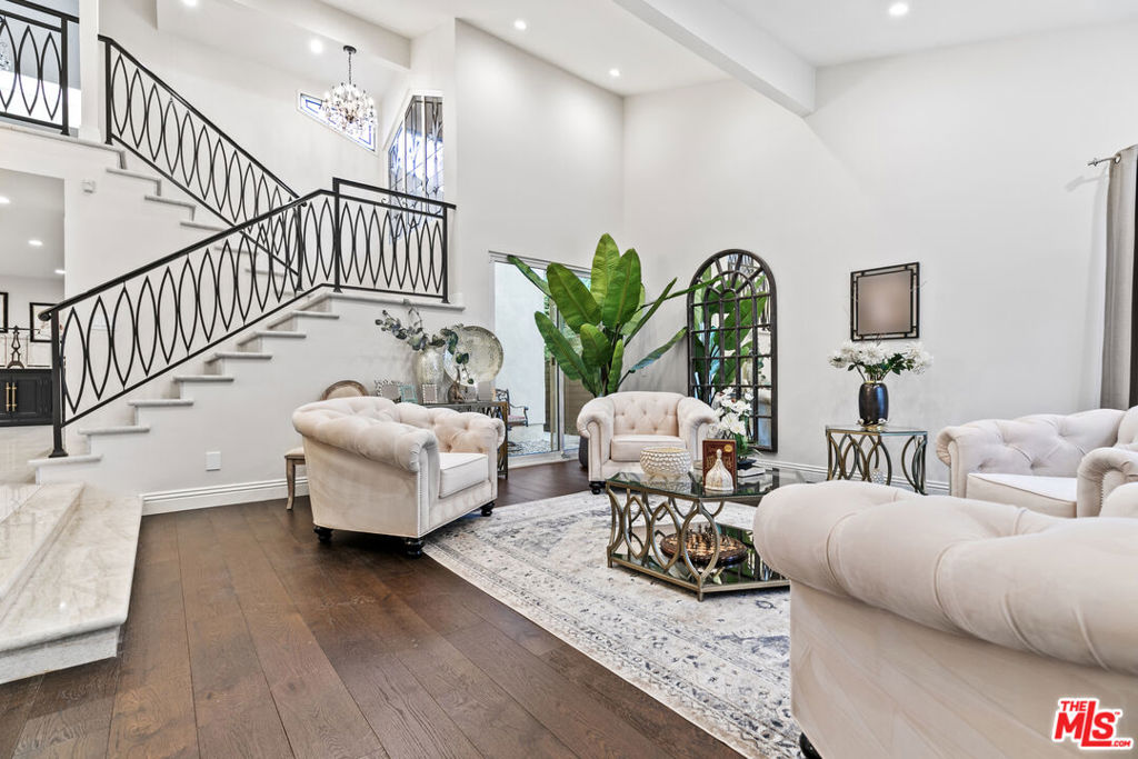 MLS #25618855 image #19