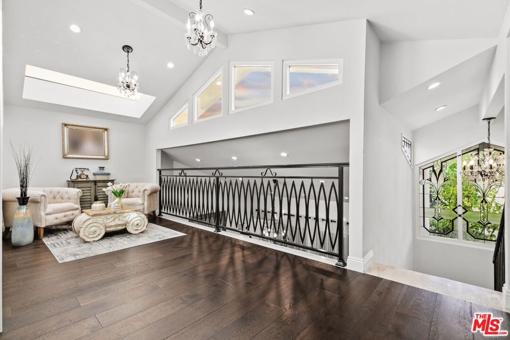 MLS #25618855 image #34