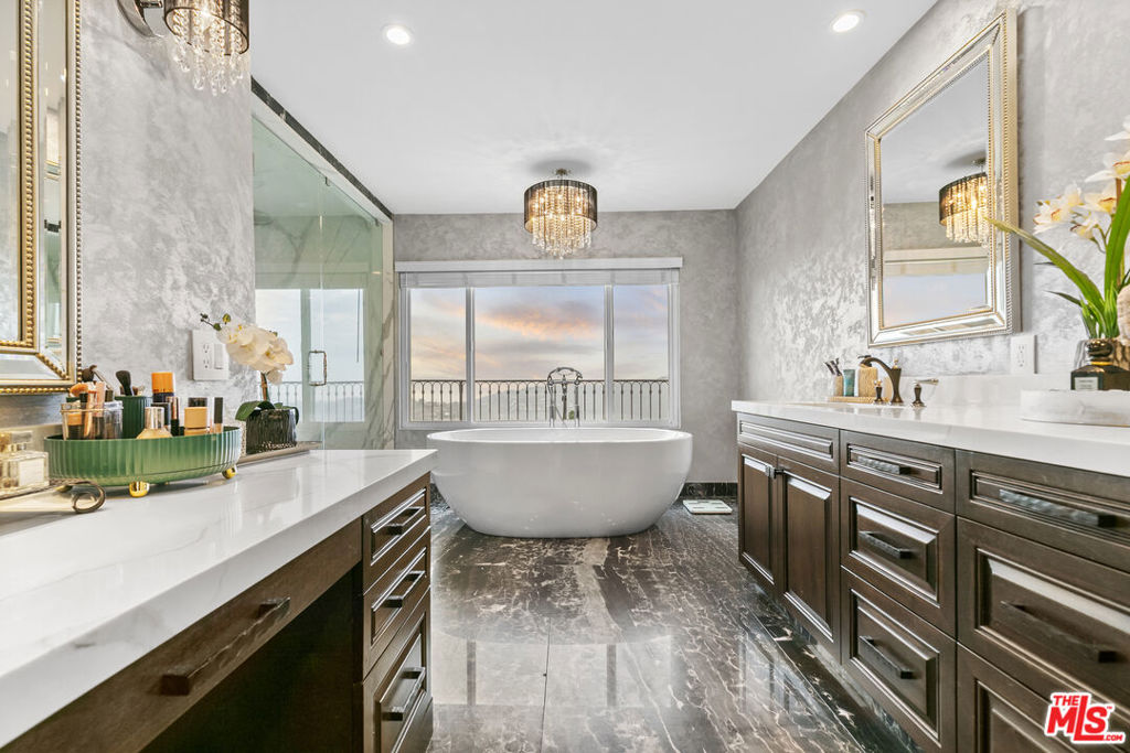 MLS #25618855 image #44