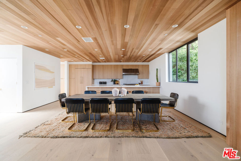 MLS #25618907 image #13