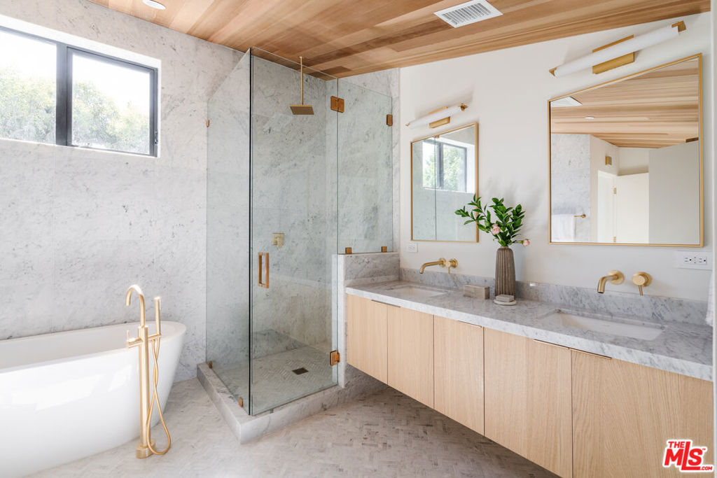 MLS #25618907 image #19