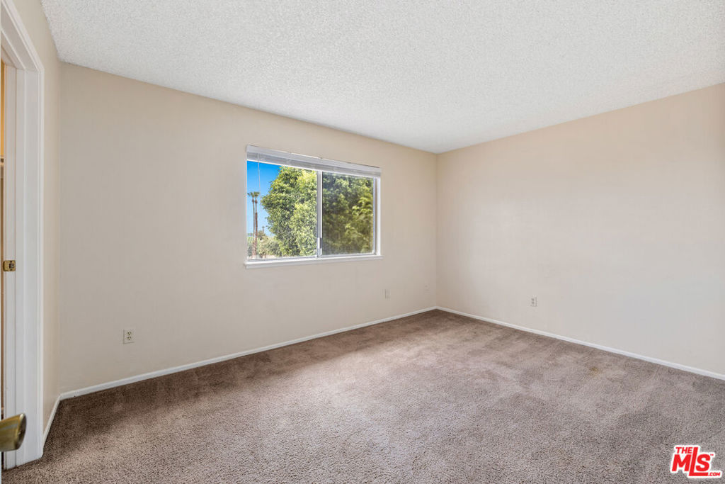 MLS #25618953 image #13