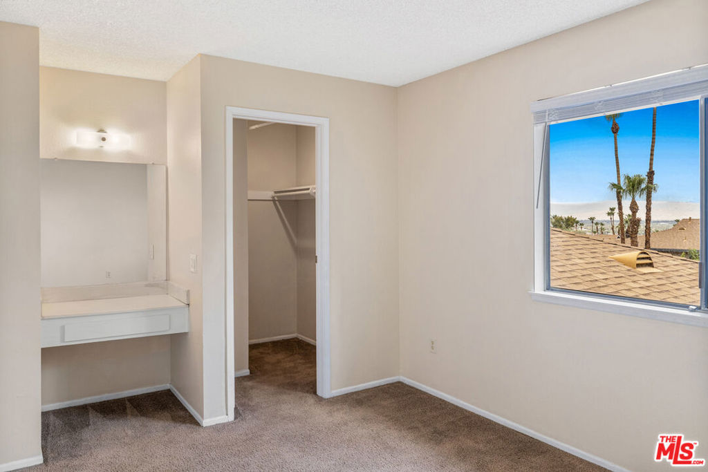 MLS #25618953 image #16