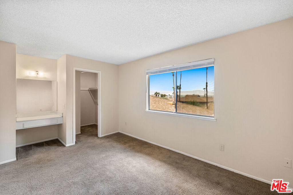 MLS #25618953 image #17