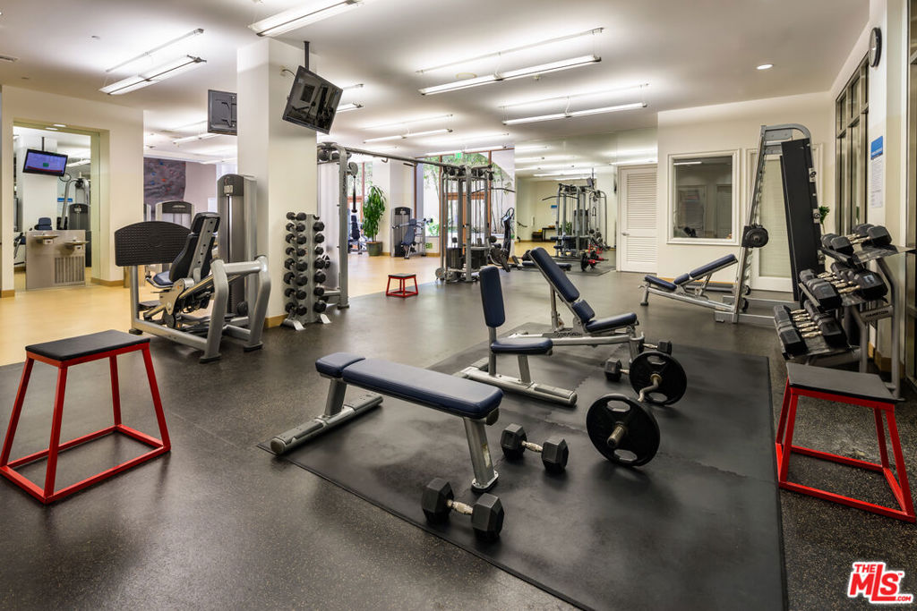 MLS #25618977 image #12