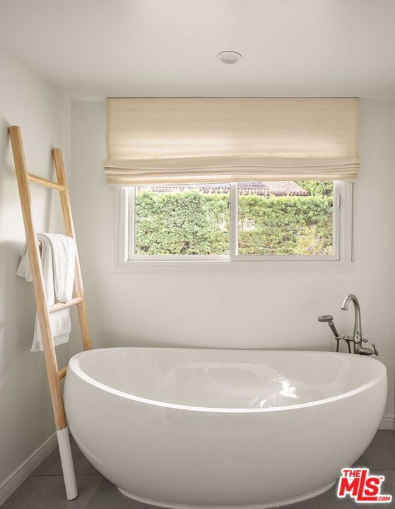 MLS #25619063 image #18