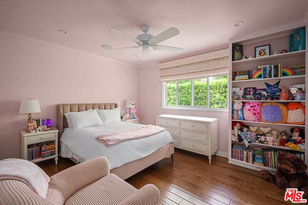 MLS #25619063 image #19