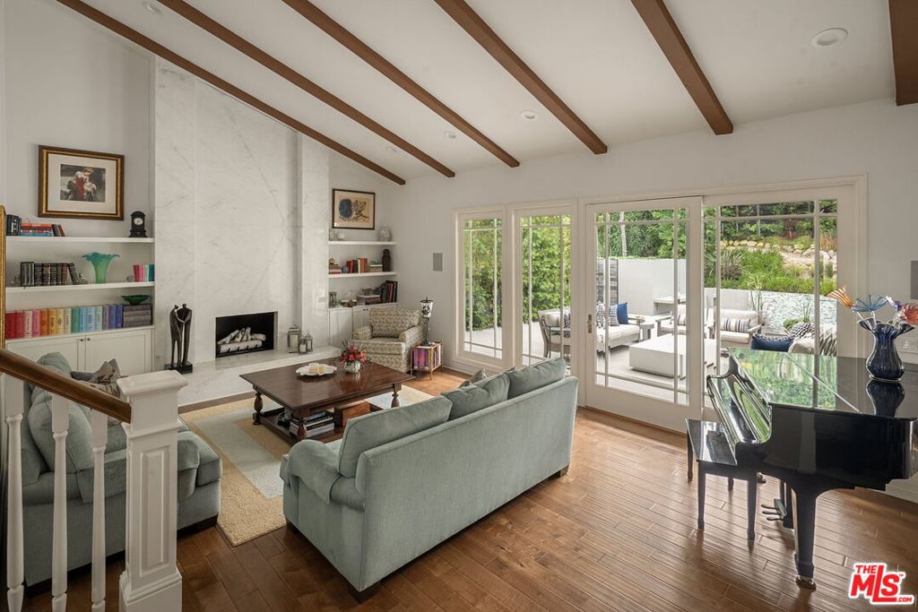 MLS #25619063 image #2