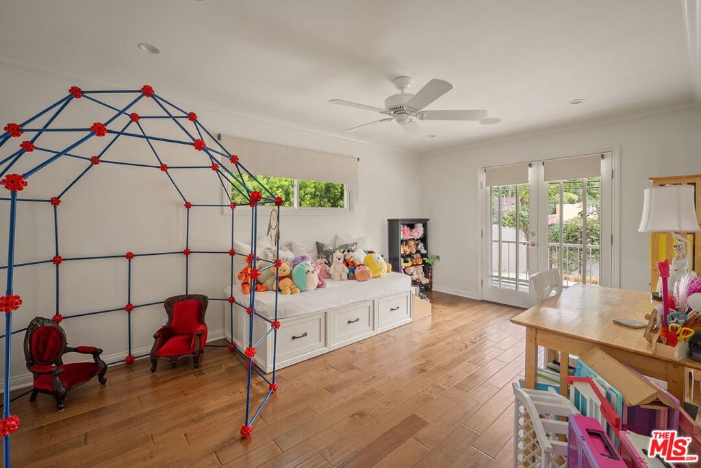 MLS #25619063 image #25