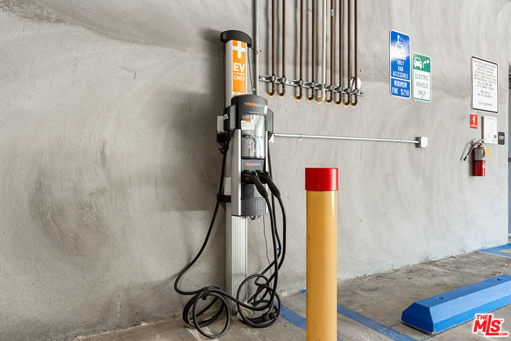 MLS #25619065 image #36