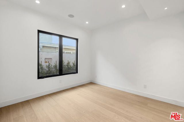 MLS #25619235 image #18