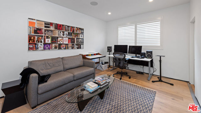 MLS #25619271 image #26