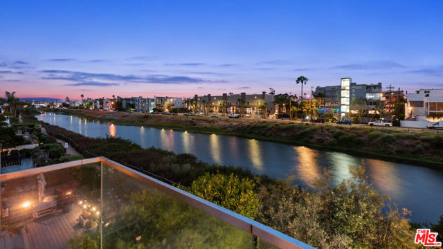 MLS #25619271 image #32