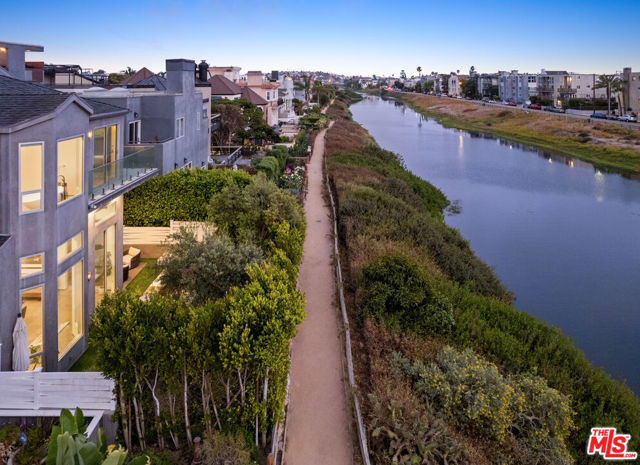 MLS #25619271 image #35