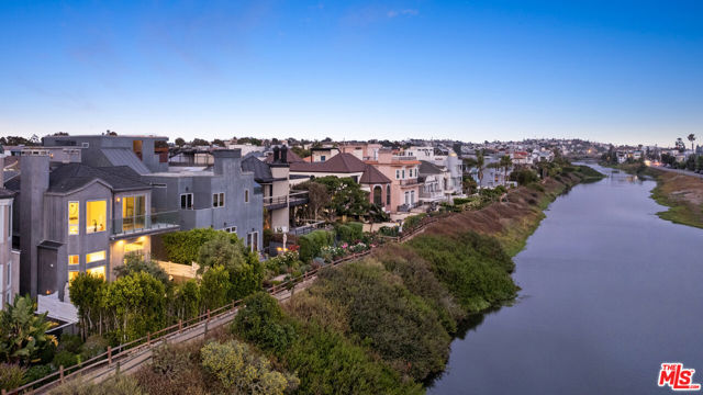 MLS #25619271 image #36