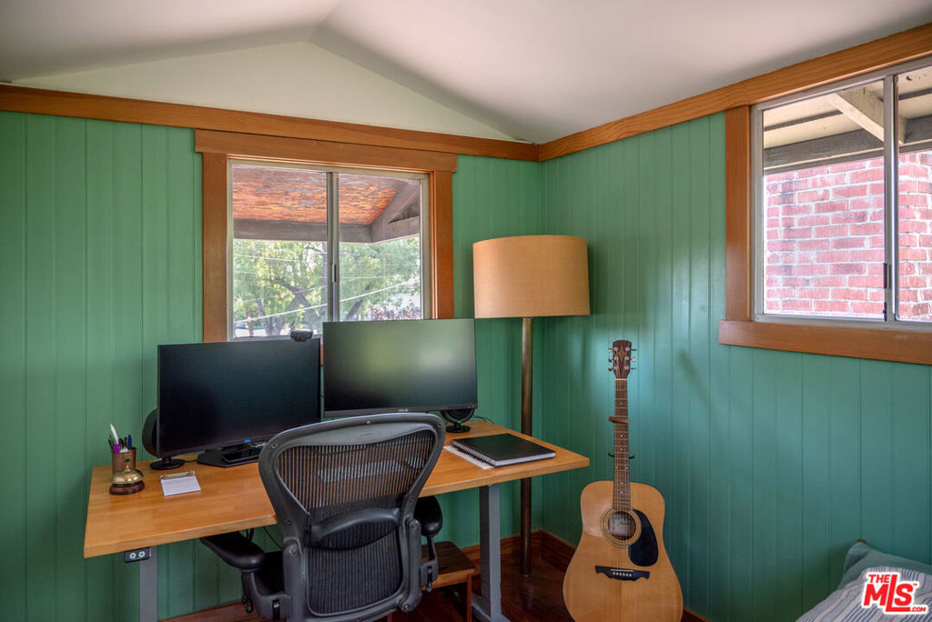 MLS #25619297 image #24